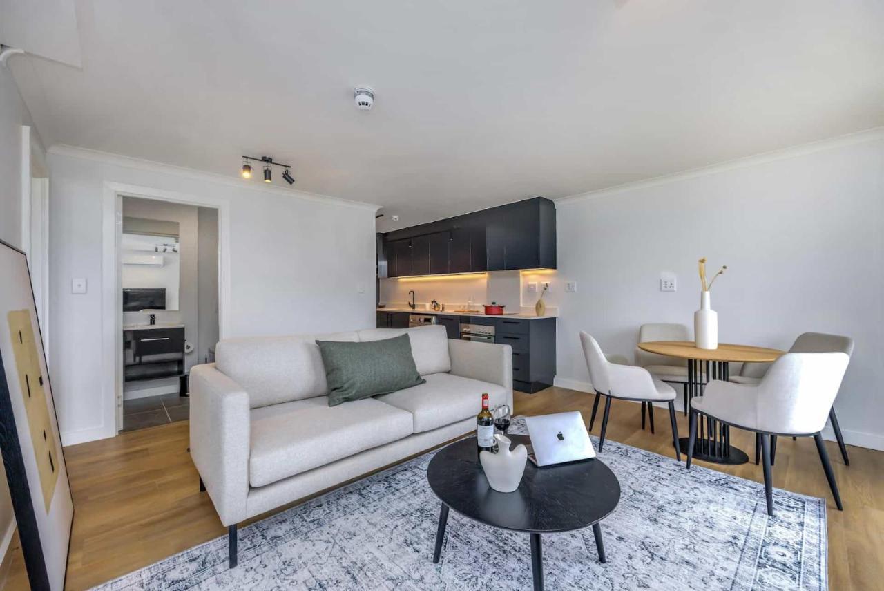 Newlands Peak Aparthotel By Totalstay Кейптаун Екстериор снимка