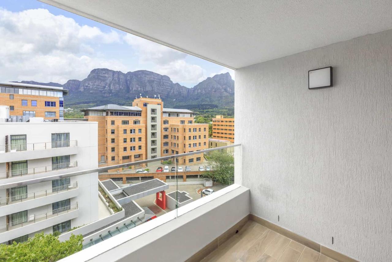 Newlands Peak Aparthotel By Totalstay Кейптаун Екстериор снимка