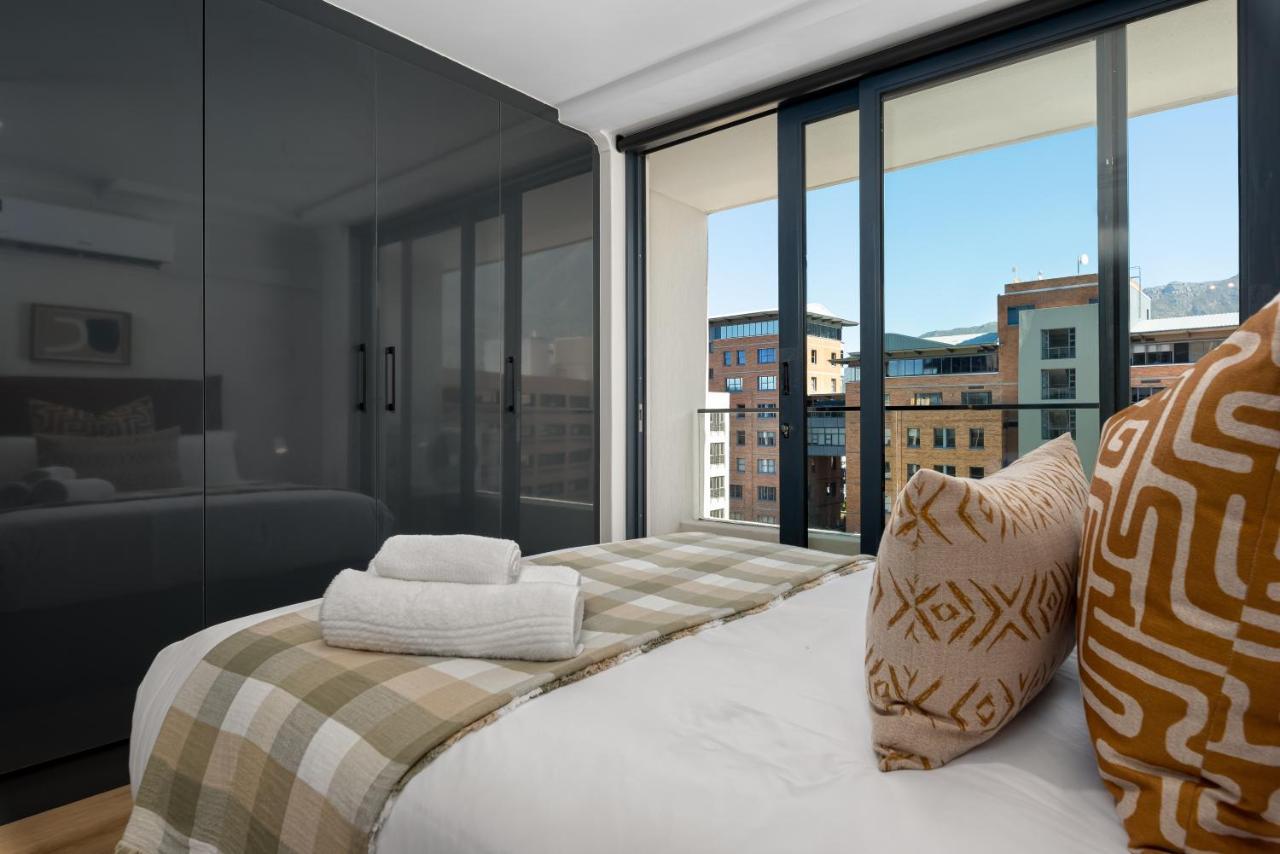 Newlands Peak Aparthotel By Totalstay Кейптаун Екстериор снимка