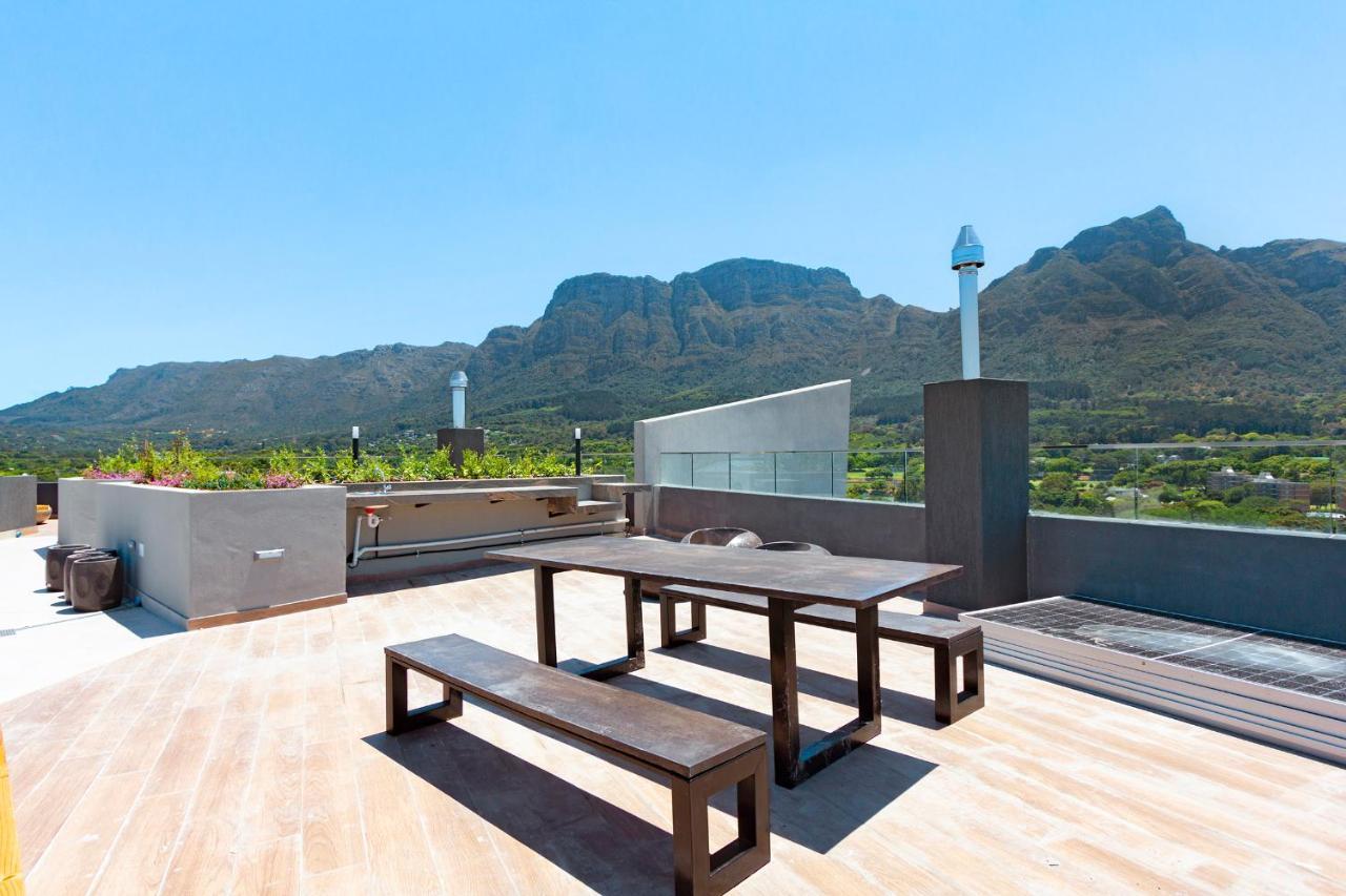 Newlands Peak Aparthotel By Totalstay Кейптаун Екстериор снимка