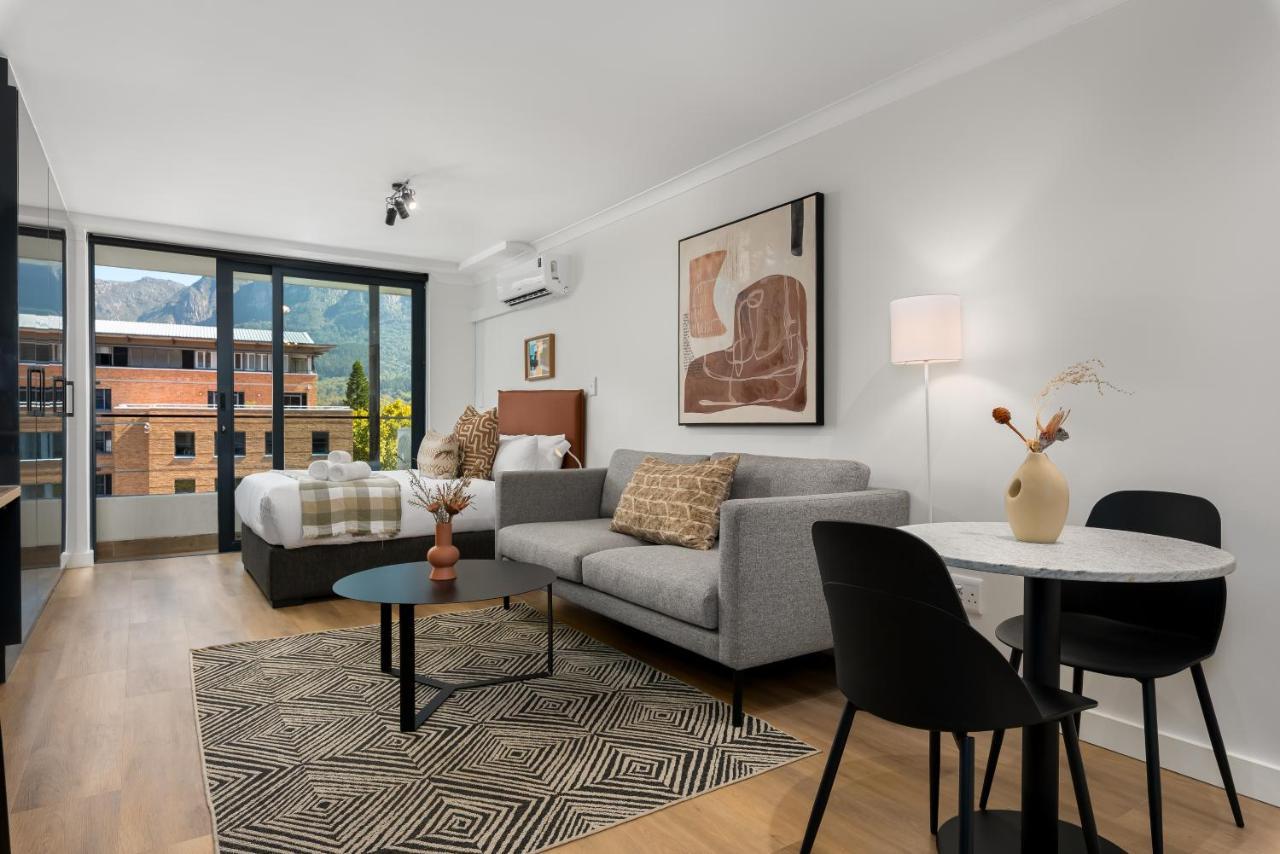 Newlands Peak Aparthotel By Totalstay Кейптаун Екстериор снимка